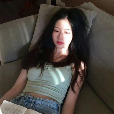 墙壁之间